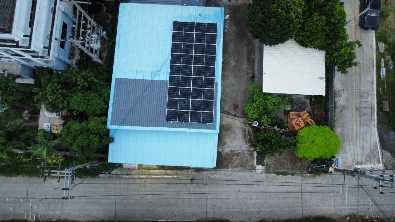 บ้านคุณปฐมพงษ์ 9.9 kWp