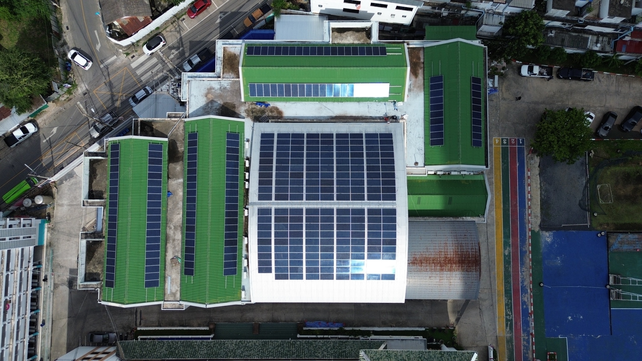 โรงเรียนฮั้วเคี้ยว 105 kWp